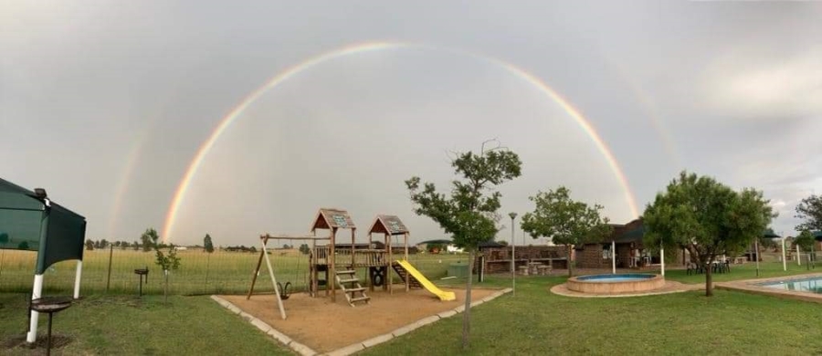 7 Bedroom Property for Sale in Oranjeville Free State